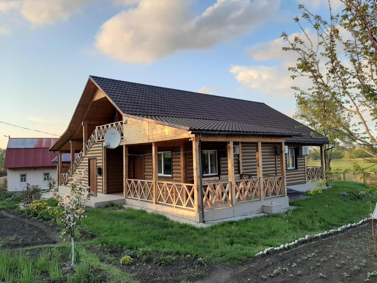 Hotel Гостьовий Дім На Герцена Guest Hous On Gertsena Novhorod-Siverskyi Exterior foto